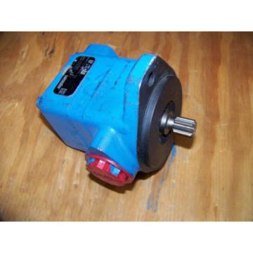 Vickers V10 Vane Pump New Original !