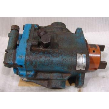 Hydraulic pump Vickers PVB20 RS 20 CM 11 used