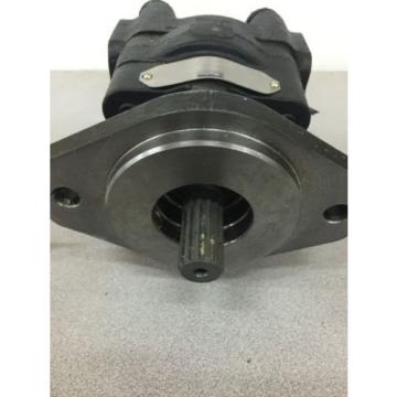 NEW PARKER HYDRAULIC PUMP 324-9110-376