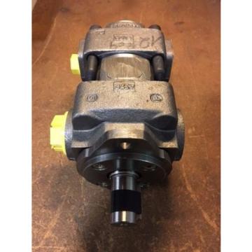 QX33-012R09 BUCHER HYDRAULIC PUMP