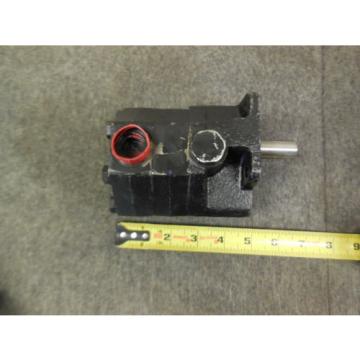 NEW DELTA MTE HYDRAULIC  PUMP # FM-13