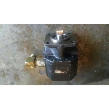 Big Joe JS J.S. Barnes Tang Drive Hydraulic Gear Pump 016929 100106