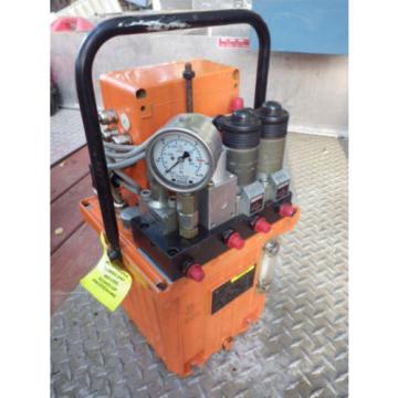 CARR-LANE/ROMHELD SwiftSure Dual output Hydraulic Pump Pt#CLR901-EP w/Handle