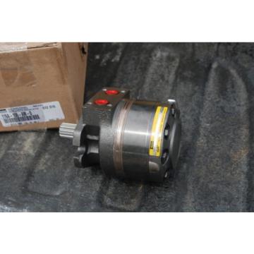 PARKER 116A-106-AM-0 HYDRAULIC MOTOR SPLINED, STRAIGHT INTERNAL