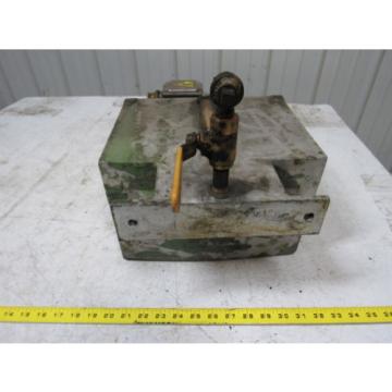 Nippon TOP-IME75-2 Trochoid Pump Hydraulic W/Tank From an Okuma LC20-2SC