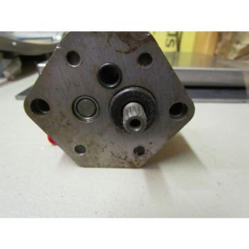 NEW PM 34 HB ROTARY VANE HYDRAULIC PUMP 16 spline input (Cassappa?)