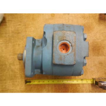 NEW McNELLUS HYDRAULIC PUMP 1140427 PERMCO