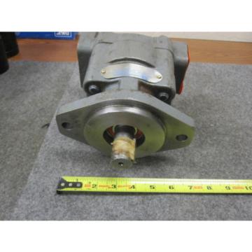 NEW PARKER COMMERCIAL HYDRAULIC PUMP # 324-9114-605