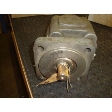 NEW OLD  PARKER COMMERCIAL HYDRAULIC PUMP FREE SHIPPING