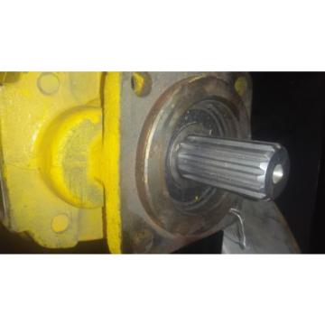 PARKER HYDRAULIC PUMP # 323-9210-157