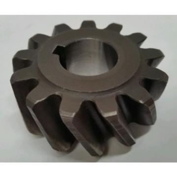 1686577u Very Good Used Clark Forklift Drive Gear 1686577