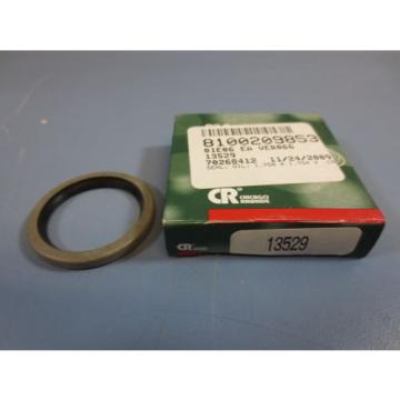 1 Nib CR Chicago Rawhide 13529 Joint Radial Oil SEal 1.750 X 1.754 X.19 New!!