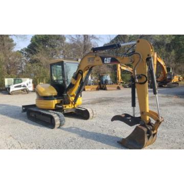 2004 Caterpillar 305C CR Mini Excavator - A/C Cab; Radio; Blade; 1505 hours