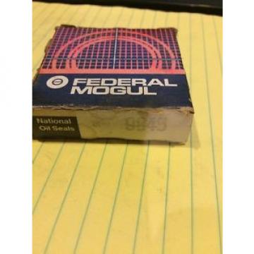 NIB NATIONAL FEDERAL MOGUL 9845 OIL SEAL