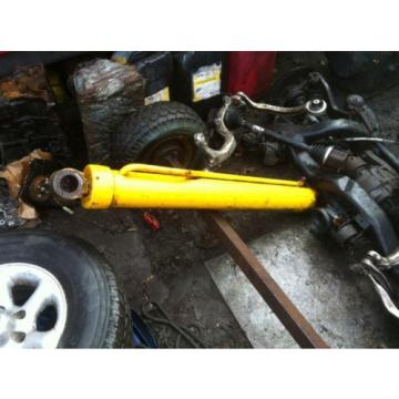 jcb 3c hydraulic ram all sizes ideal log splitter tyre remover. All parts off