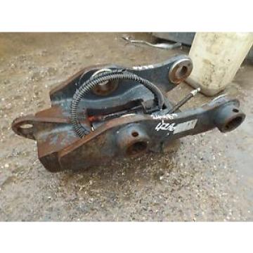 Twin Lock Hydraulic Quick Hitch D/W 260MM P/D 65MM C/C 380MM (2498)