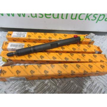 JCB 3CX / 4CX INJECTORS P/NO 320/06834 SET 4X (USED)