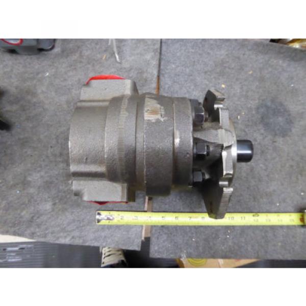 NEW CONCENTRIC HALDEX HYDRAULIC PUMP 2107346 # F30W-8E28B2-G1A10R #1 image