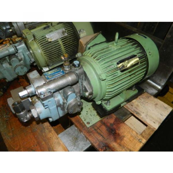 Daikin Hydraulic Piston Pump &amp; 3 HP AC Motor, V15A1R-85, Used, Warranty #2 image