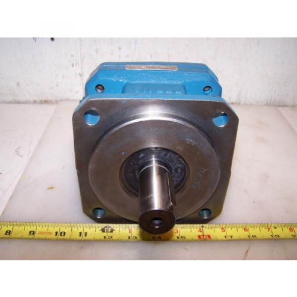 NEW VICKERS INTERNAL HYDRAULIC GEAR PUMP 25.5 ML/HR MODEL GPA3-25 EK2-30R #3 image