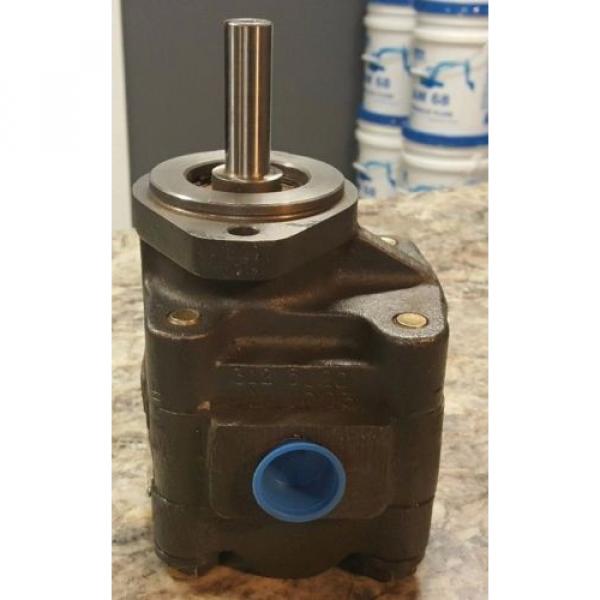 P30C-494-BEIJ-10-SP, Parker, Commercial,  Hydraulic Gear Pump, 1.97 cu.in3/rev #4 image