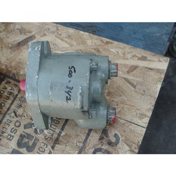 New Eaton Cessna hydraulic gear pump 24206 LAS 24206LAS tang drive #1 image