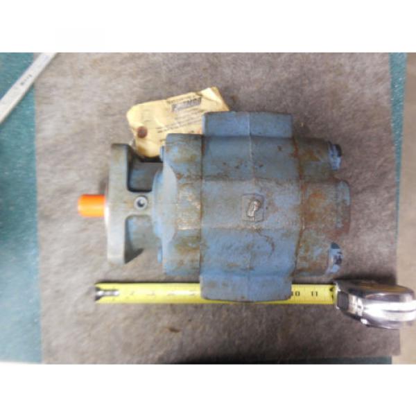 NEW PERMCO HYDRAULIC PUMP # 453874 #1 image