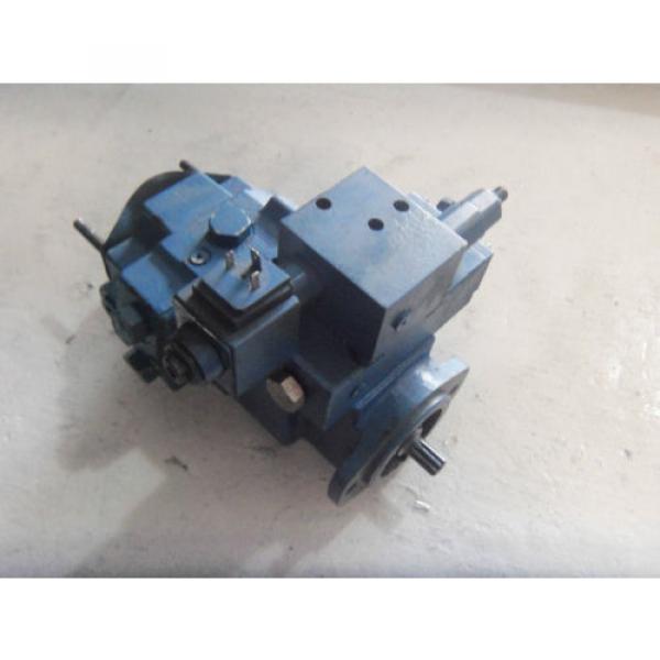 Oilgear PVWH6LDASCZNNSATLC Hydraulic Pump #1 image