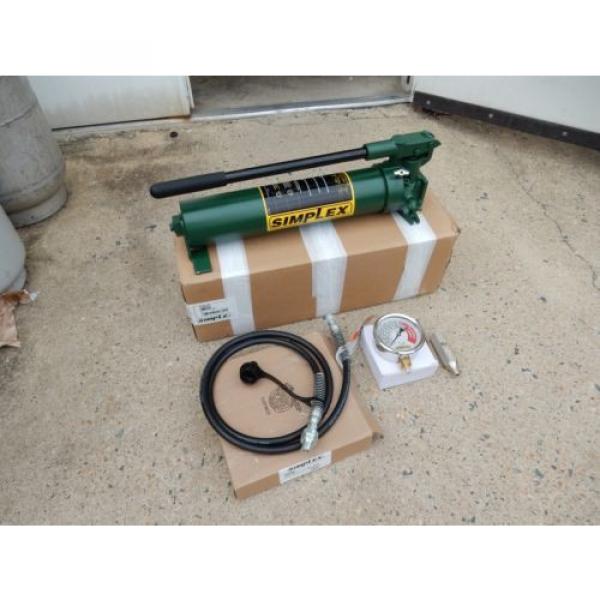 SIMPLEX P82A HYDRAULIC HAND PUMP W/ HOSE &amp; COUPLER 15,000PSI GAUGE &amp; BLOCK NEW #2 image