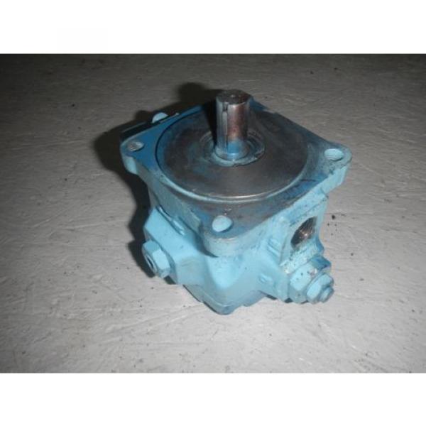 Nachi VDR-1B-1A2-21 Hydraulic Pressure Compensated Vane Pump #3 image