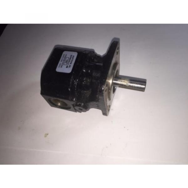 NORTHERN HALDEX HYDRAULIC GEAR PUMP # 10563 #1 image