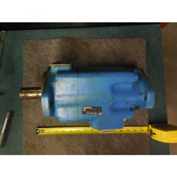 NEW VICKERS VANE PUMP # 35VQTBS21A-2203AA20R # 02-125549-1 #1 image