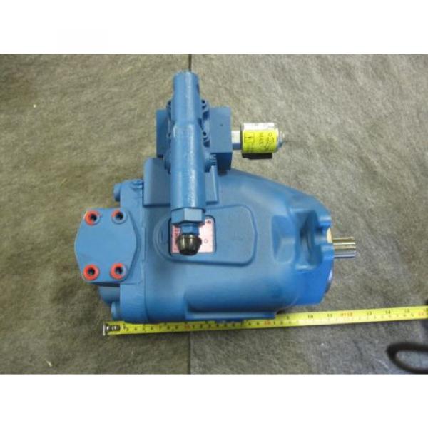 NEW EATON VICKERS PISTON PUMP # 421AK-00818B #1 image