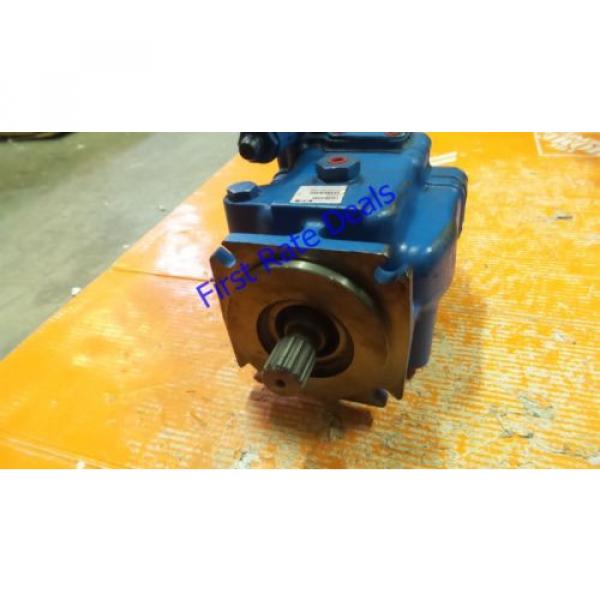 Vickers 02-334532 Piston Pump PVH57 PVH057 Eaton PVH057L02AA10B182000001001AT010 #2 image