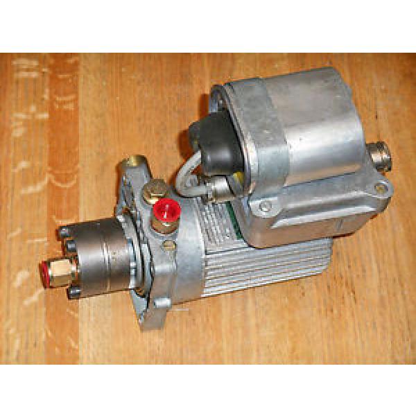 Vogel M 205 Type DM7 120 /240 VOLT SINGLE PHASE MF2-S4-K-V1 LUBRICATION PUMP #1 image