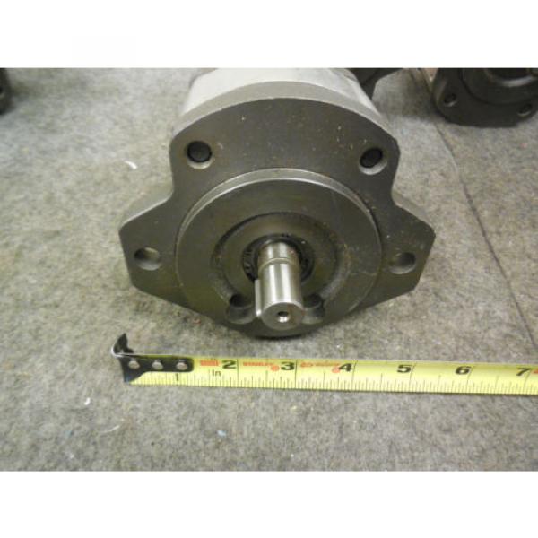 NEW BOSCH GEAR PUMP 0510225011 # 0 510 225 011 #3 image