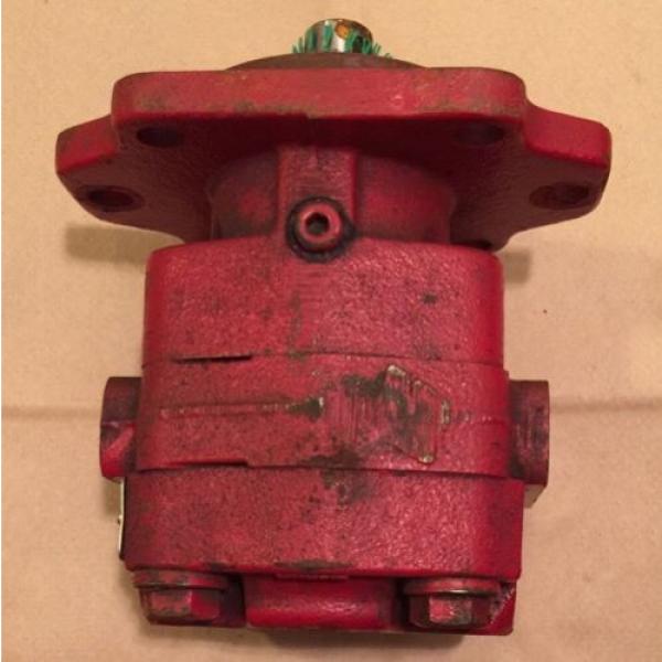 Muncie PK Series Hydraulic Gear Pump Motor PK4-9BPBB 4 GPM 1000 RPM #4 image