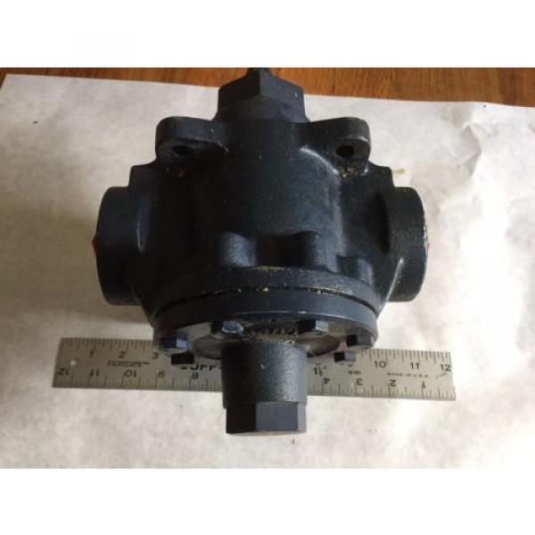 NEW HAIGHT FD5-5AC HYDRAULIC GEAR PUMP,5/8&#034; SHAFT FD55AC CAPLUGS P-88-H #1 image