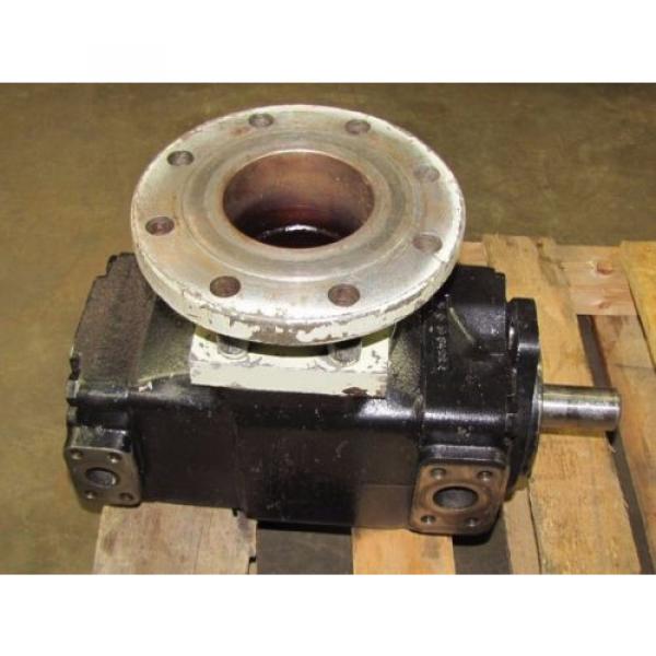 DENISON T6ED0660451R01B500 1 1/2&#034; SHAFT 4&#034; APPROX I.D 4 BOLT PORT HYDRAULIC PUMP #4 image