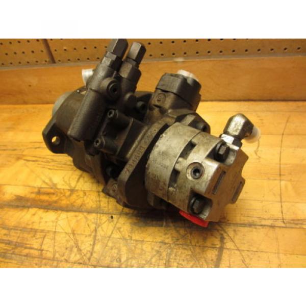 Rexroth AA10VS028DFR/30R-PKC62K01 Hydraulic Pump S16S4AH16R 06001 Charge Pump #3 image