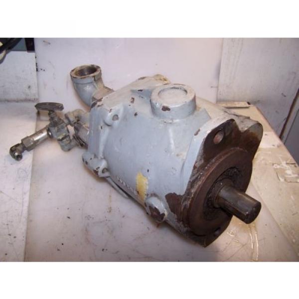 VICKERS HYDRAULIC VARIABLE DISPLACEMENT PUMP PVB29-FLS-20-CM-11 #3 image