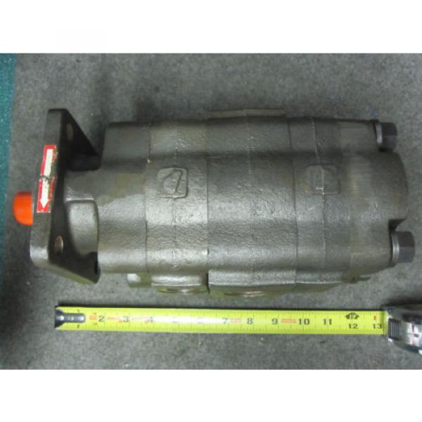 NEW PERMCO HYDRAULIC PUMP # 506220-6 #1 image