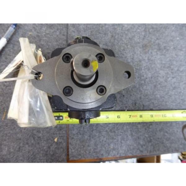 NEW BUCHER HYDRAULICS GEAR PUMP QX21-010R # 34490795 #2 image