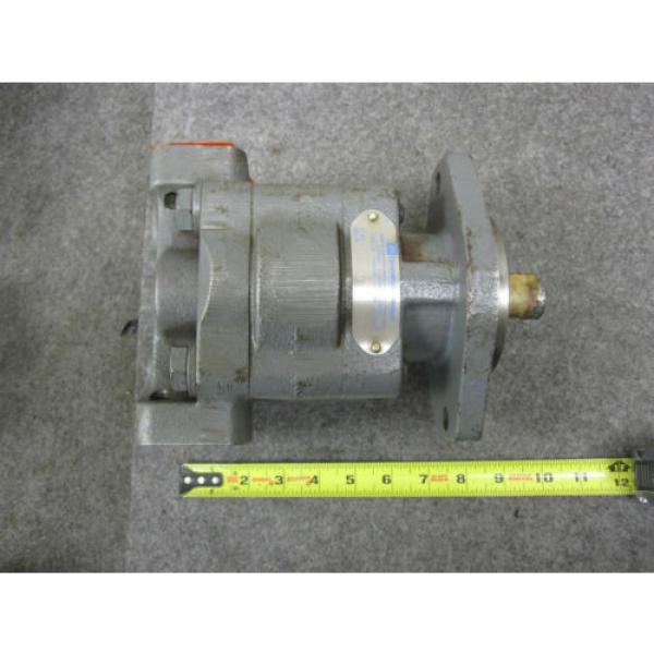 NEW PARKER COMMERCIAL HYDRAULIC PUMP # 324-9114-605 #1 image