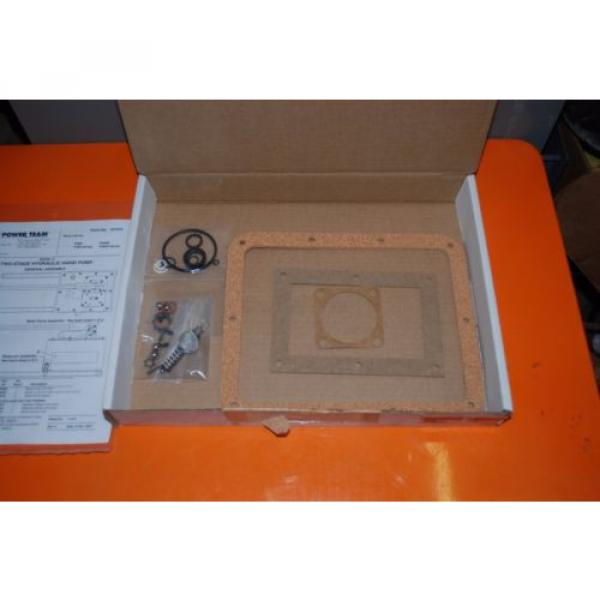 SPX POWER TEAM P-460 HYDRAULIC HAND PUMP SEAL KIT | REPAIR KIT 300811 NEW #2 image