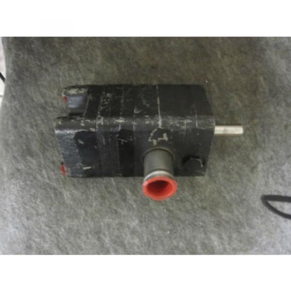 NEW DELTA MTE GEAR PUMP # D6  4391 #1 image