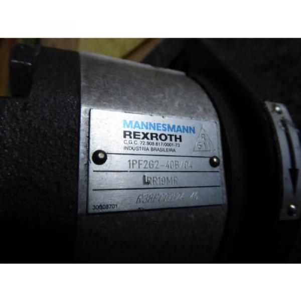 NEW MANNESMANN REXROTH GEAR PUMP 1PF2G2-40B/04 LRR19MR #4 image