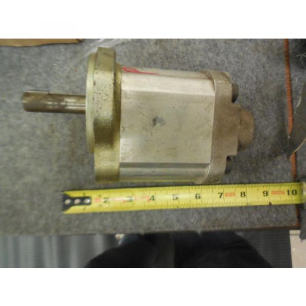 NEW REXROTH GEAR PUMP # 9510-290-213 #1 image