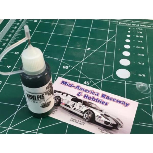 Kiwi Pee Bushing and Ball Bearing Oil 1/24 slot car Mid America #1 image