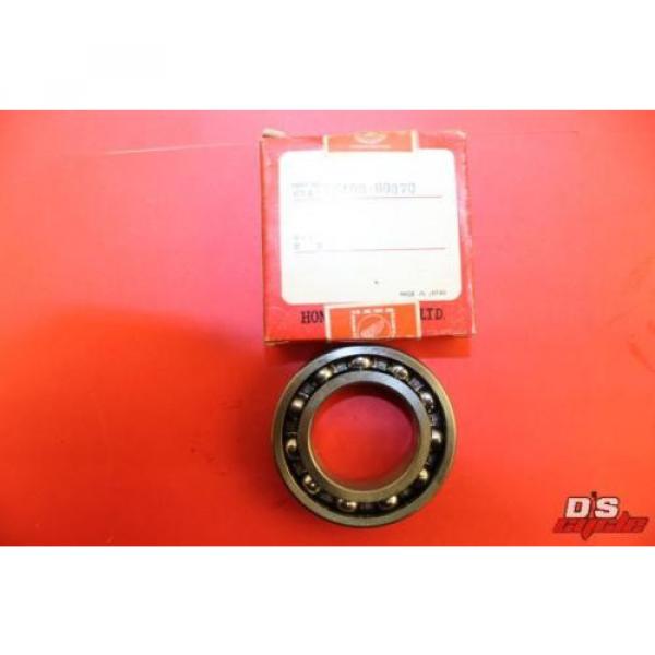 NOS HONDA GL1200 TRX680 MUV700 RADIAL BEARING BALL (6007) PART#  96100-60070 #1 image